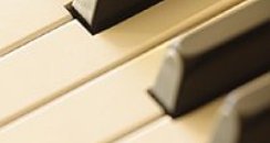 learn to play piano